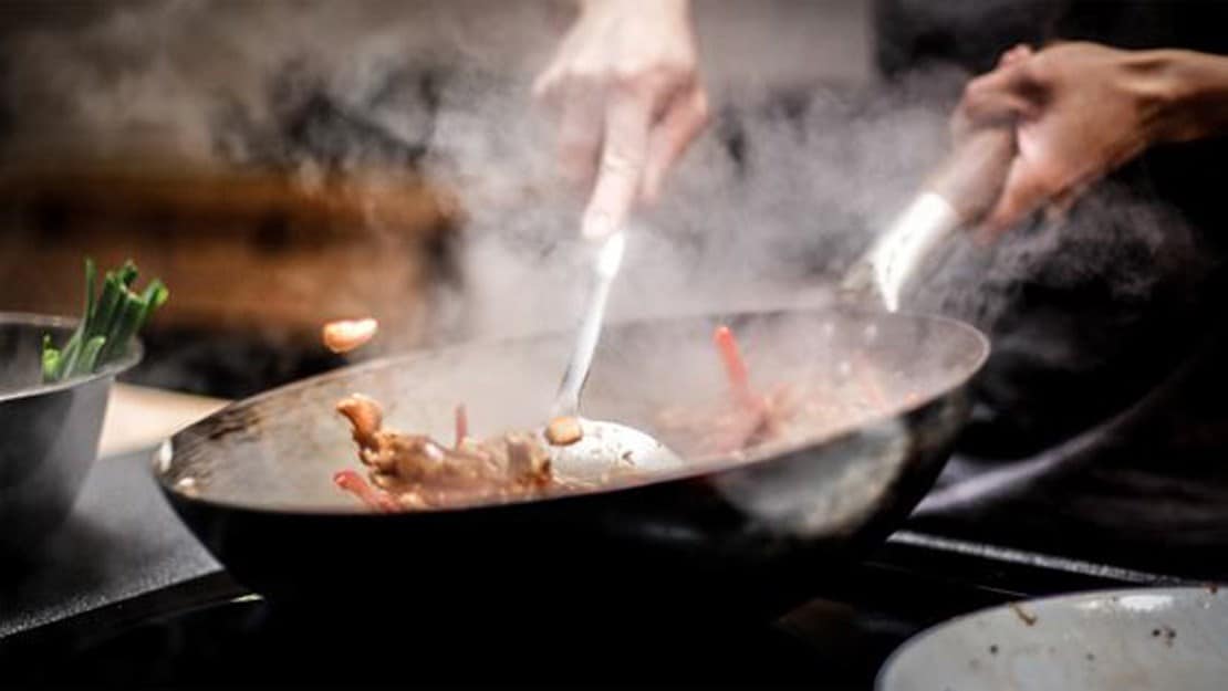 LOCK IN FLAVOUR WITH INDUCTION